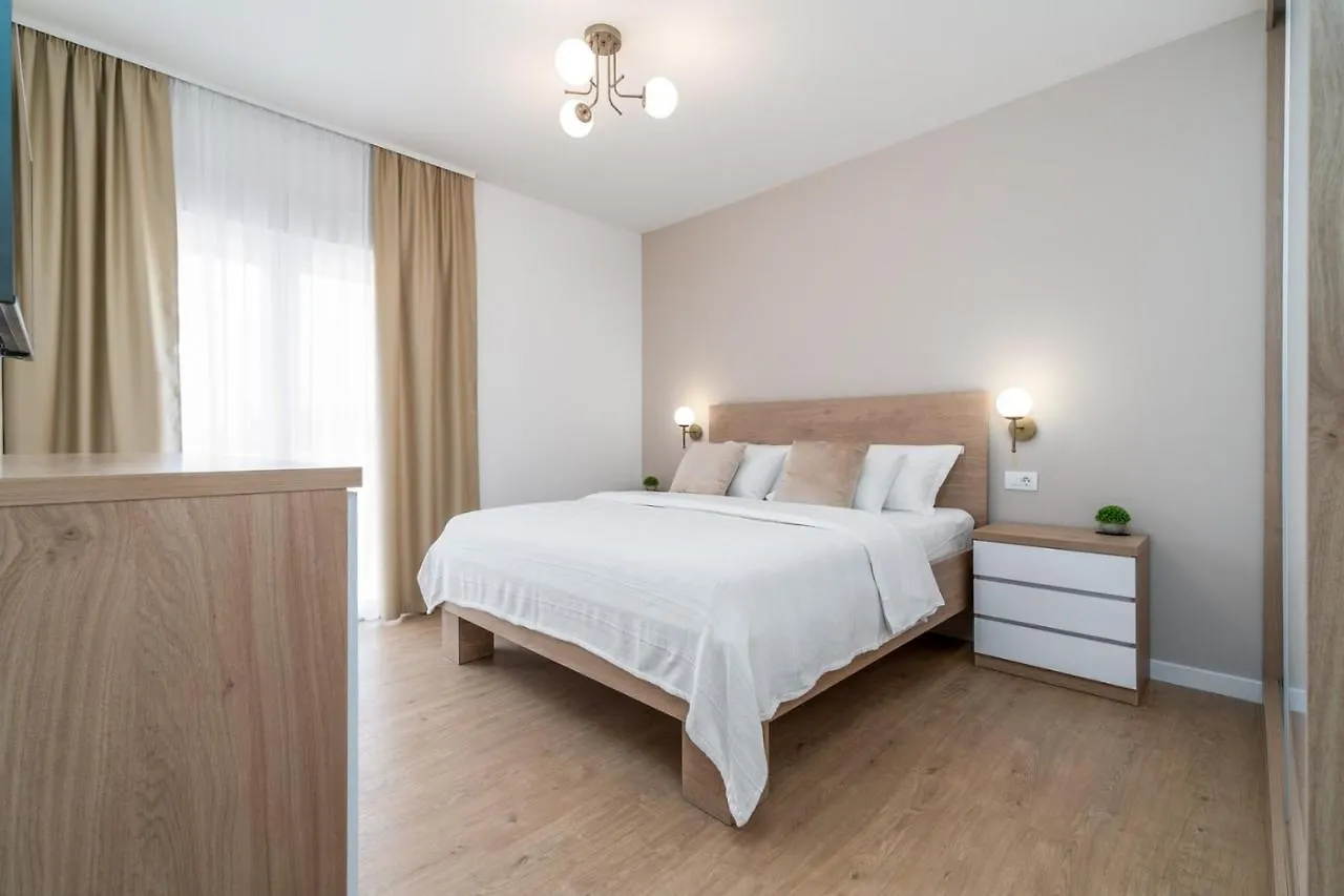 Villa Marisa With 51Sqm Pool, 5 Bedrooms, Gym Kastela